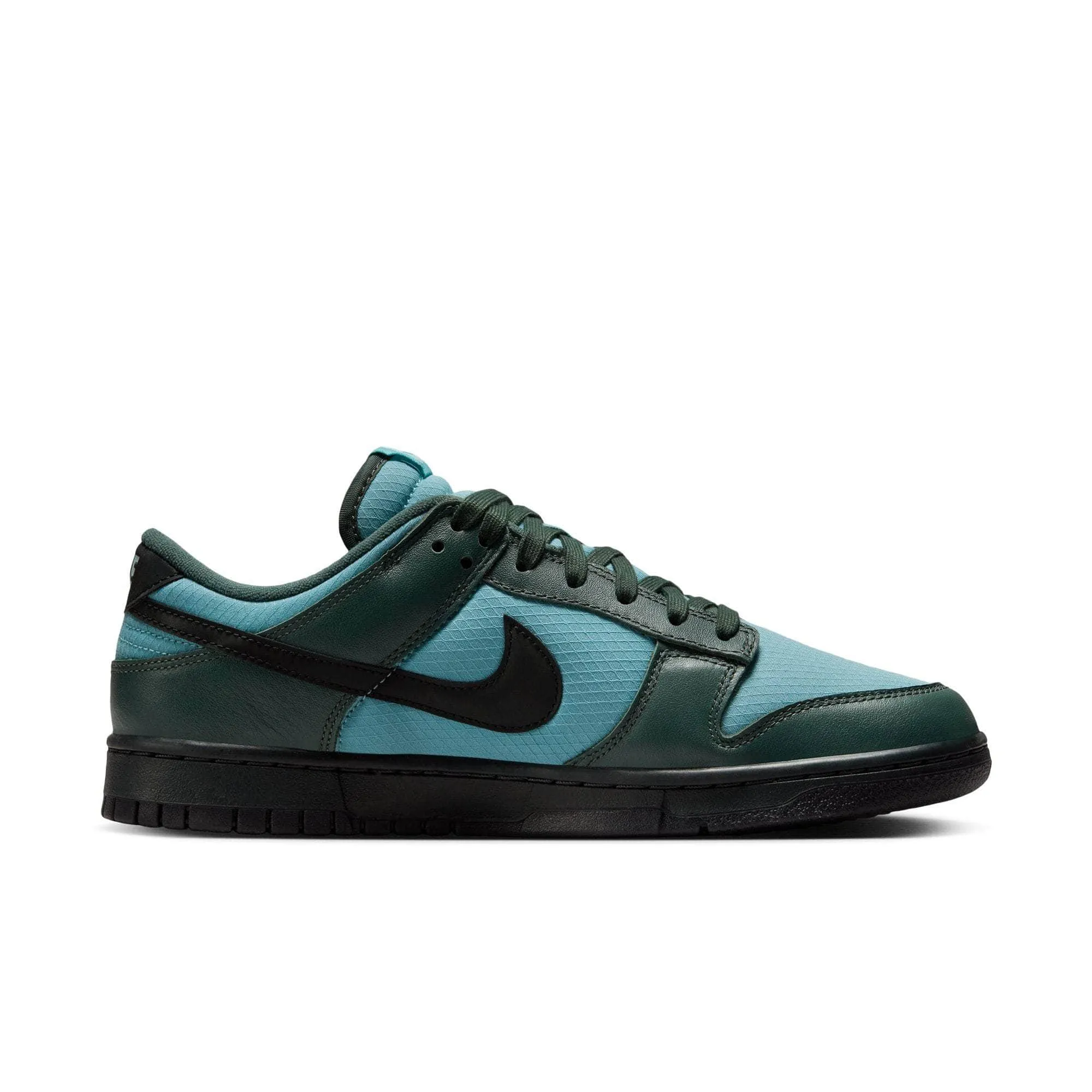 Nike Dunk Low Retro SE Winterized - Men's