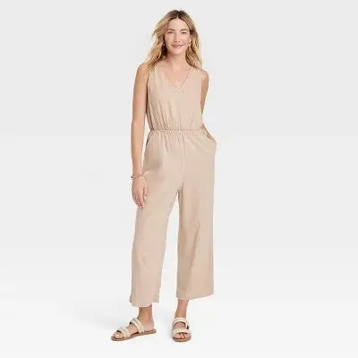 Universal Thread Women's Sleeveless Jumpsuit Casual Relaxed Wide Leg