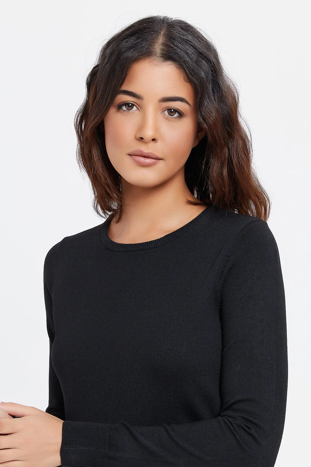 Women Black Plain Pullover